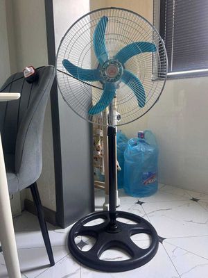 Продам напольный вентилятор