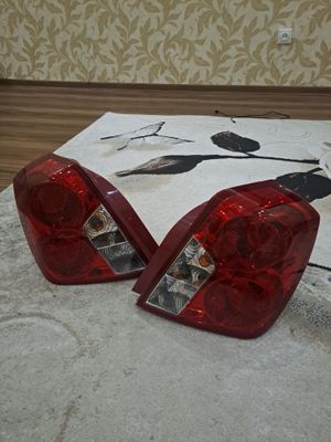 Оптра Фара Arginal holati ideal qirilgan cizilgan joyi yo Optra Fara