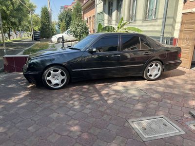 Mercedes-benz w210 e240 sotiladi