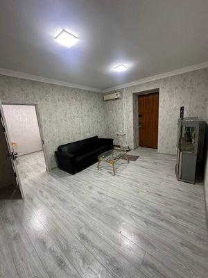 Аренда офиса.Метро Ойбек. Нежилое помещение. 91м²