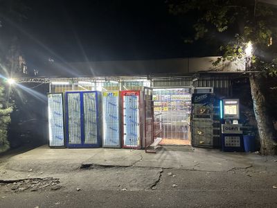 OZIQ OVQAT dokon sotiladi