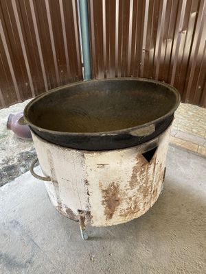 Qozon sotiladi bemalol 50kg osh damlasa boladi