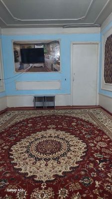 Kvartira zakanalda (27 maktab yonida)