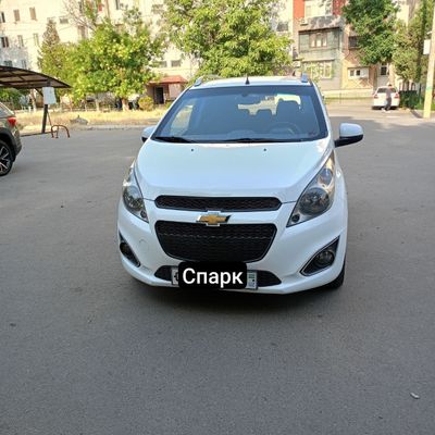 Продам Спарк 2018 Механика + Газ 4 поколение