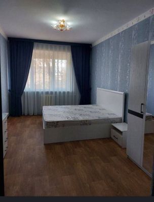 Shota Rustaveli koʻchasida kvartiram bor ijaraga beraman Yakkasaroy