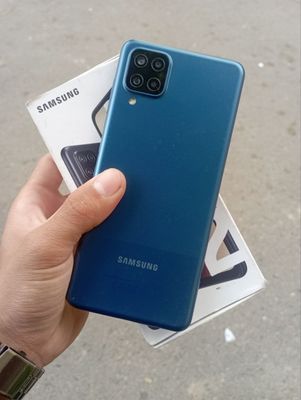 Samsung Gallaxy A12 sotiladi ideyal