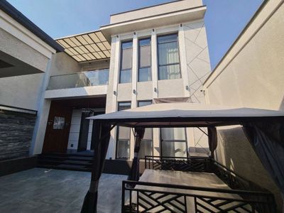 Ор-р: Циолковский, Рублевка Продается Евро дом 2,7.соток 360м2 6.комна