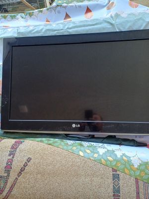 Телевизор артель 32 и LG 32 ,