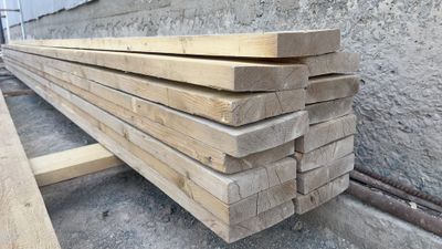 Стропила 200х50х6000. Пол тахтай