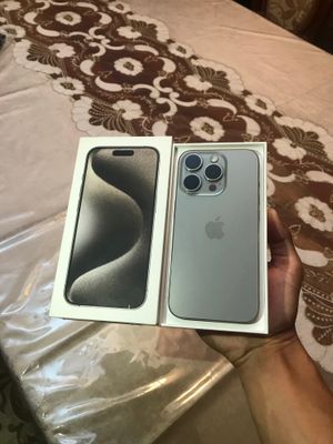 iPhone 15 pro 256gb