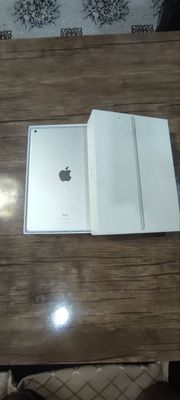 iPad 8 sotildi!!! Tel qimelaar
