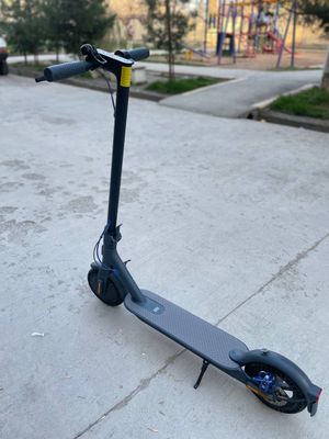 Mi Electric scooter 3