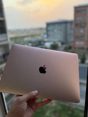 MacBook Air 13.3 дюимов 2018 год 128Gb