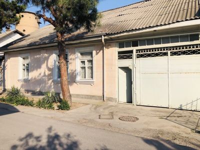Продаётся дом в г. Янгиюль