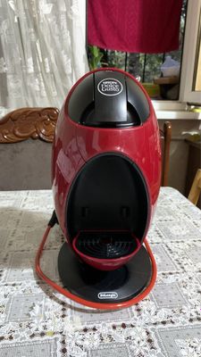Капсульная кофе машинка Dolce Gusto