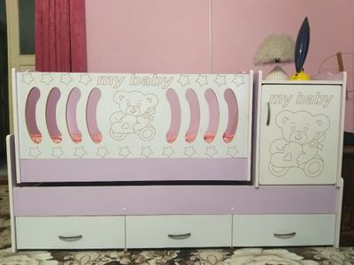Детская кровать почти новая