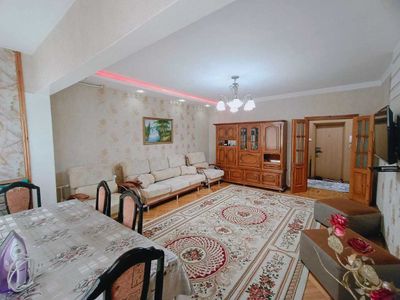 Аренда Ойбек метро 2 ком Центре 550уе