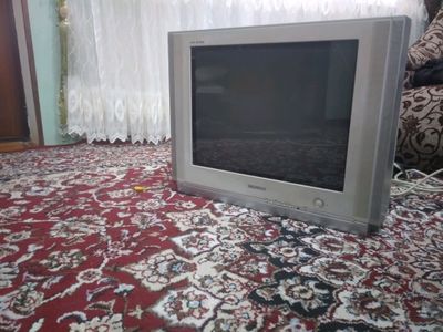 samsung ploski ekran