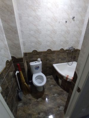 Qorasu 6 da 1 xonali kvartira ijaraga beriladi