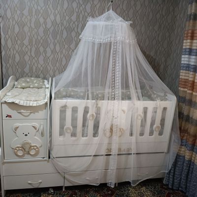 Детская кроватка со шкафом
