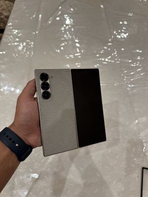 Samsung Galaxy Z Fold 6 (512GB)