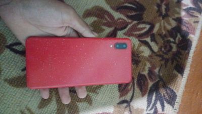 Samsung galaxe a02 sotiladi