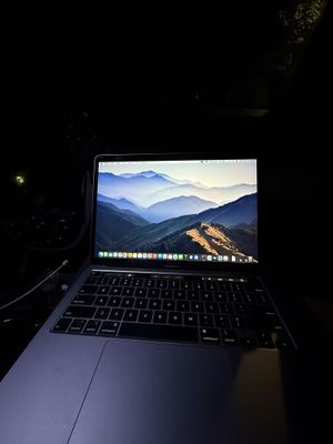 Macbook pro 2020 core i5 1tb ssd/32gb ozu