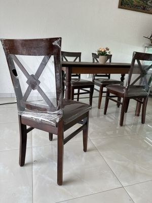 1 та стол 4 та стул, янги, ёнғоқдан мустаҳкам , нархи 150 &, жами 6 та