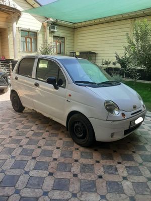 Matiz sotiladi 2008 yil supper kandor Gazi bor