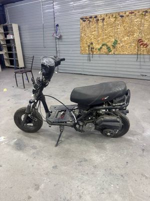 skuter srochna sotilladi