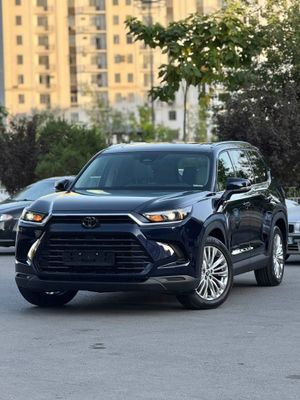 Toyota Grand Highlander (Hybrid)