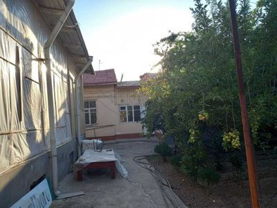Лабзак участок под стройку 6-соток 23х24 м фасад 23 м в махалле