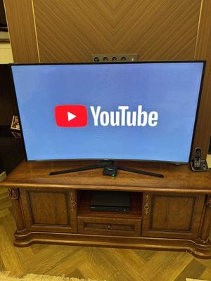 SAMSUNG 65 Inch 165CM smart HD