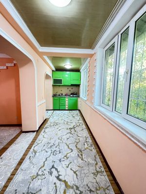 продам чиланзар 9. трёх комнатная