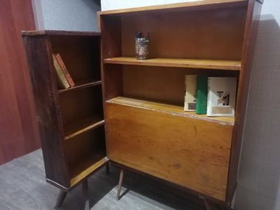 Угловой складной письменный стол