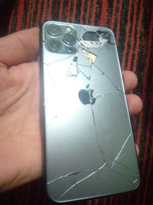 iPhone 11 pro zapchastga
