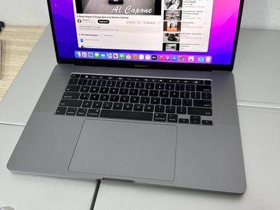MacBook Pro 16 inch 2018 sotiladi