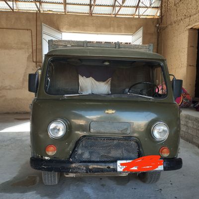 UAZ 452 bartavoy sotiladi. Kattaqoʻrgʻon shahar. Kelishilgan narxda