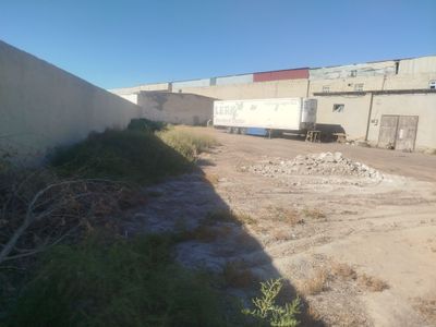 Ijaraga beriladi Romitan dehqon bozorini oldiiga