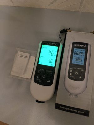 Толщиномер электронный HW300Pro