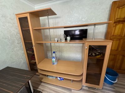 ПРОДАЕТСЯ СТЕНКА!