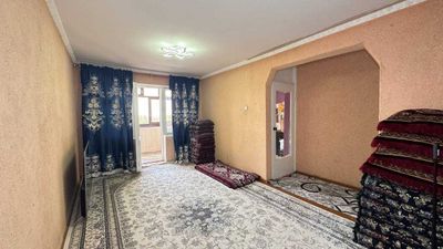 Доканал 26- мактаб 2 хонали ўрта подезд квартира сотилади.ID: 1201