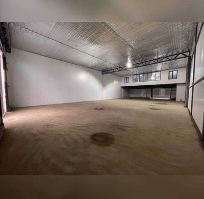 Сдается в аренду просторное и современное складское помещение — 400 м²