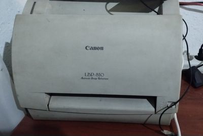 Принтер Canon черно белый