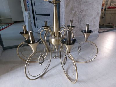 Люстра почти даром