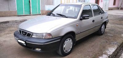 NEXIA 1 DAEWOO sotiladi 4400$ srochna