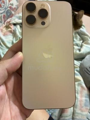 Apple 16 pro Max 256 Desert titan ICLOUD