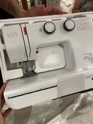 Швейная машинка от Bernetta b33