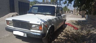 Ваз 2107 срочно сотилади
