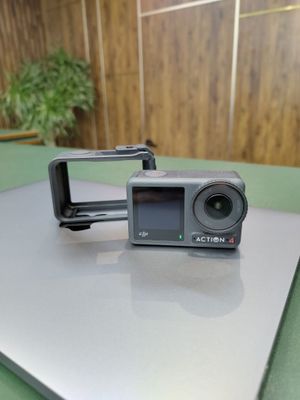 DJI Action 4 — как новая, всего пару съёмок!